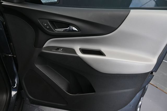 Used 2022 Chevrolet Equinox LS w/ Driver Confidence II Package FWD image 31