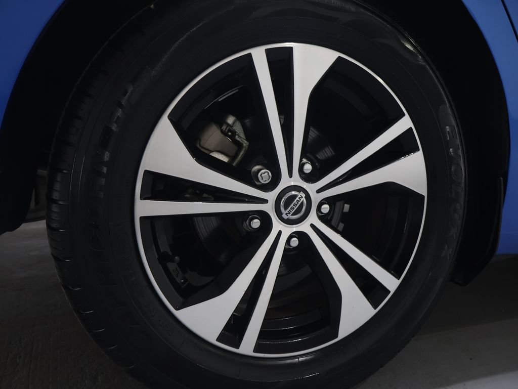 Used 2023 Nissan Sentra SV FWD image 32