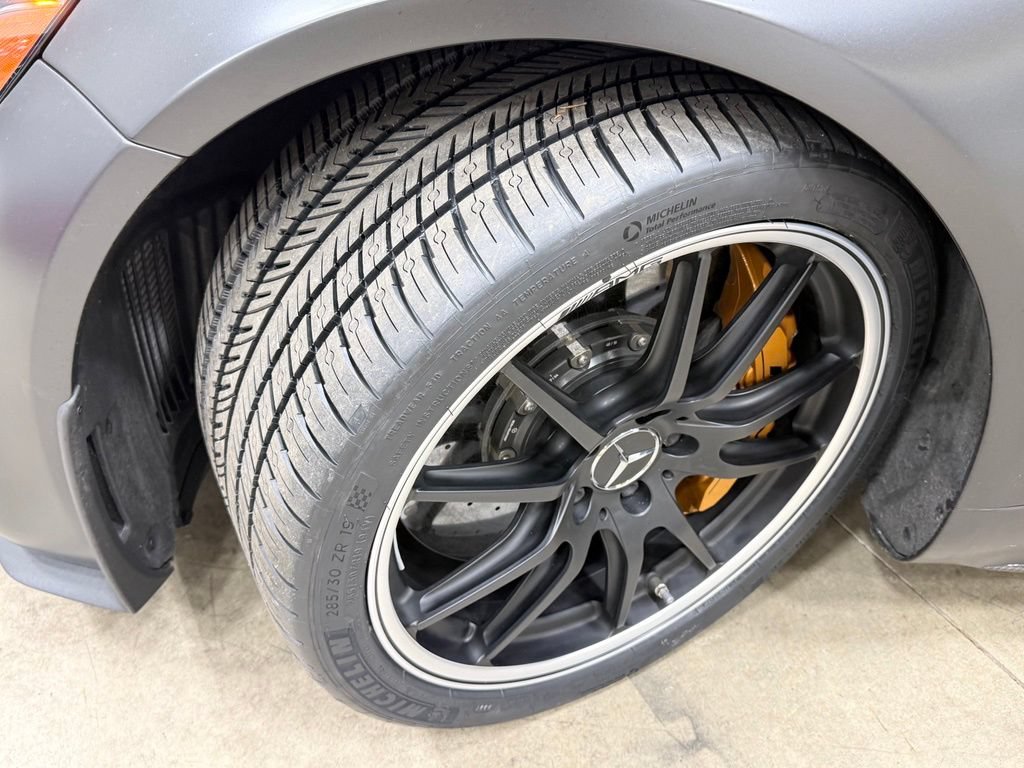 Used 2020 Mercedes-Benz AMG GT R image 24