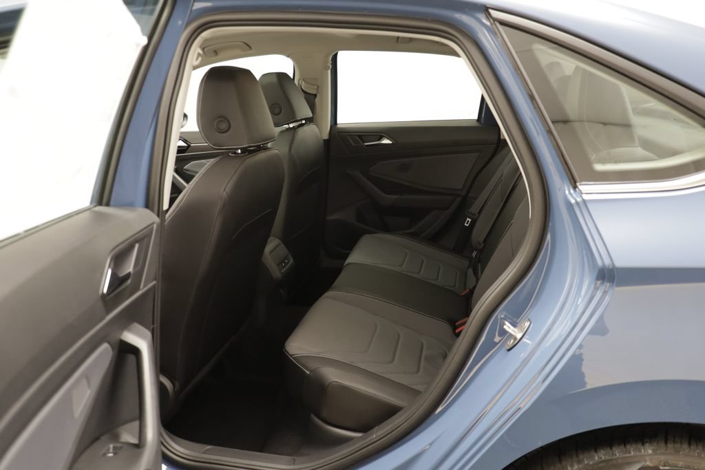New 2026 Volkswagen Jetta SEL FWD image 15
