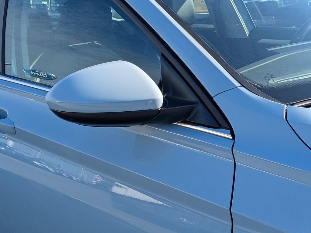 Used 2026 Volkswagen Jetta SE FWD image 10