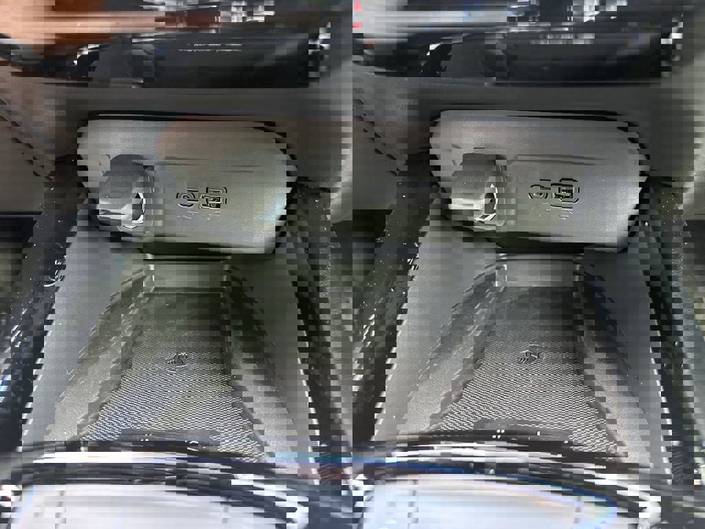 New 2026 Chevrolet Trax RS w/ Sunroof Package image 29