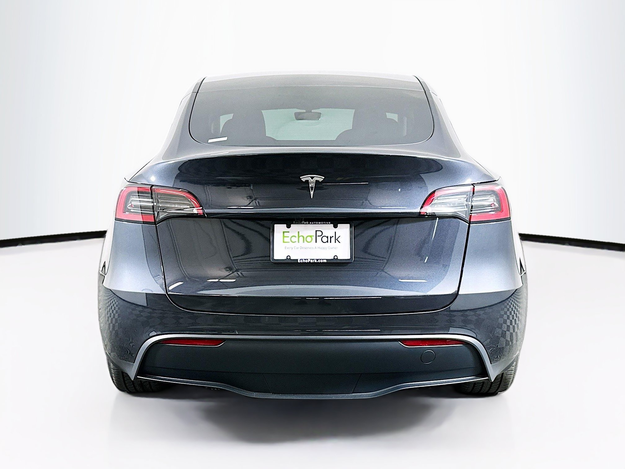 Used 2025 Tesla Model Y Long Range RWD image 7