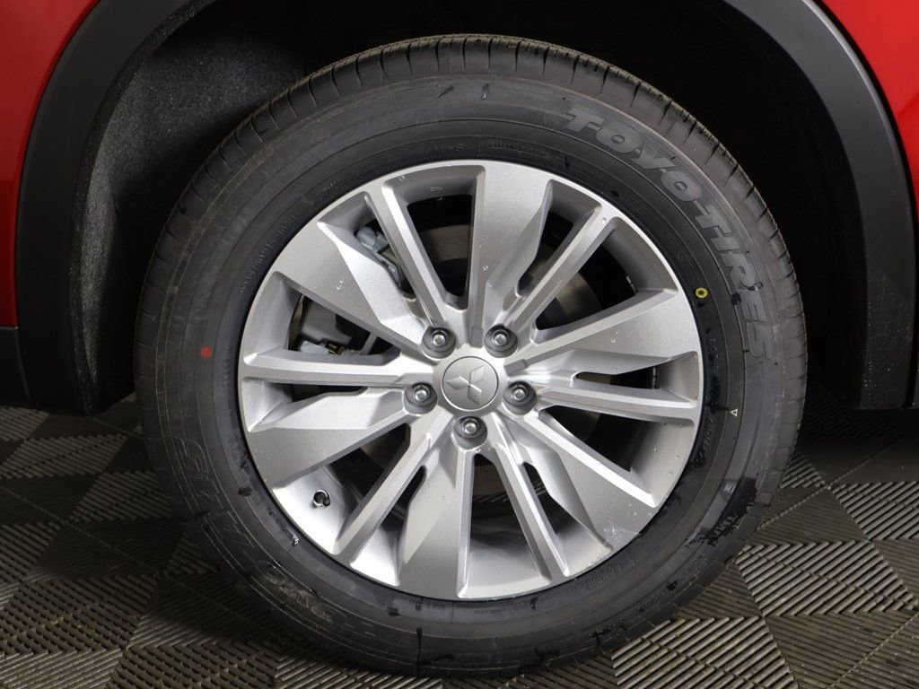 New 2026 Mitsubishi Outlander ES AWD/4WD image 22