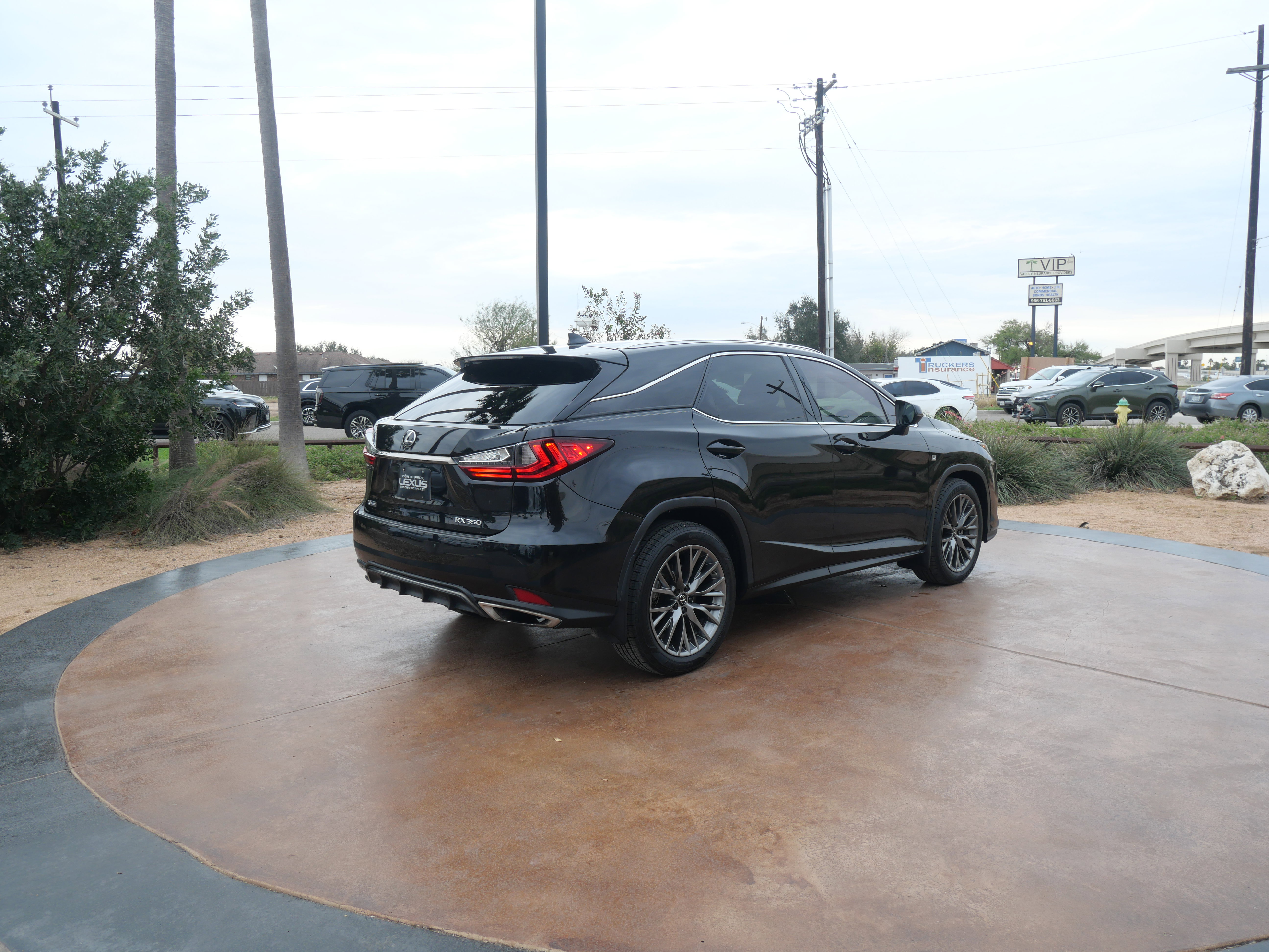 Used 2020 Lexus RX 350 F Sport image 2