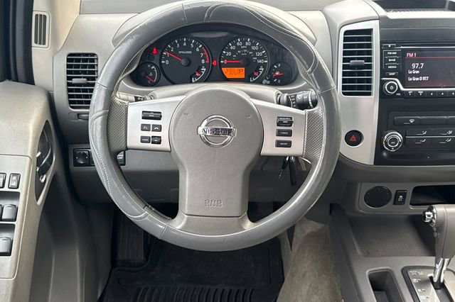 Used 2017 Nissan Frontier SV image 15