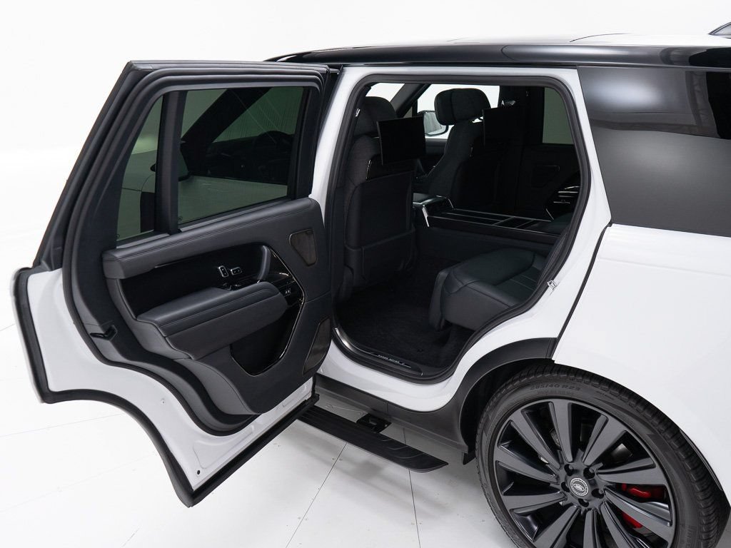 Used 2023 Land Rover Range Rover SV AWD/4WD image 20