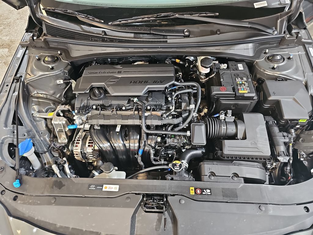 New 2026 Hyundai Elantra SEL Sport Premium FWD image 32