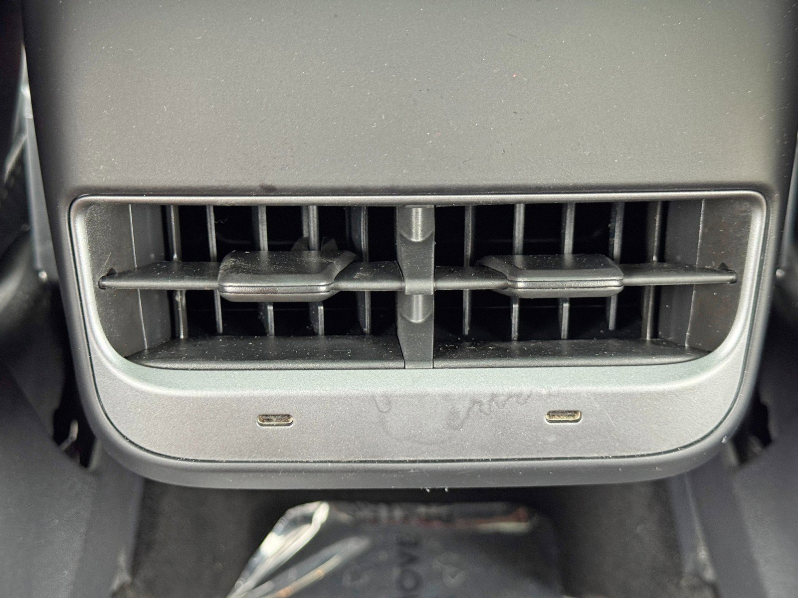 Used 2021 Tesla Model Y Long Range AWD/4WD image 33