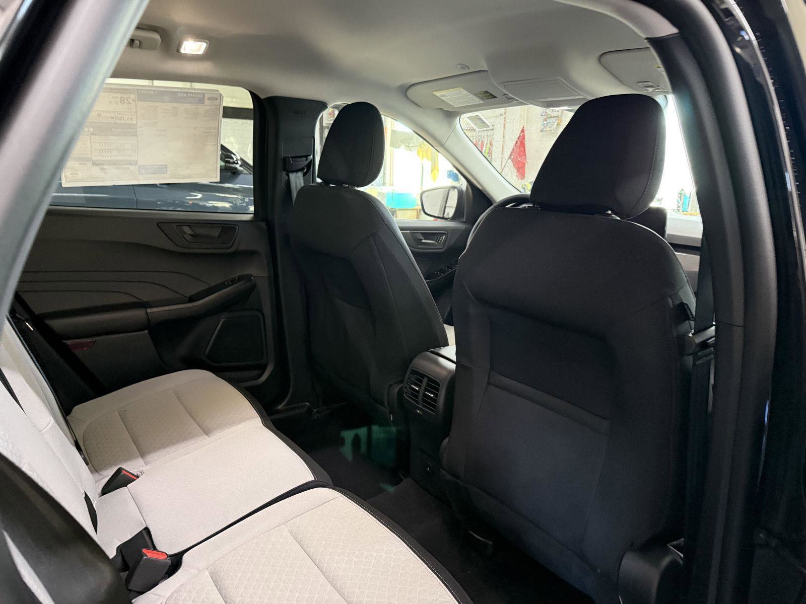 New 2026 Ford Escape Active w/ Cold Weather Package image 28