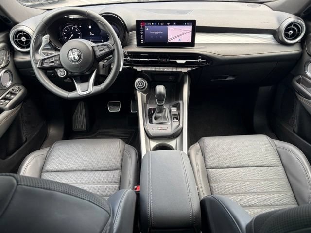 Used 2025 Alfa Romeo Tonale w/ Premium Package AWD/4WD image 46