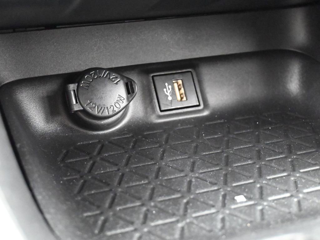 Used 2023 Toyota RAV4 XLE image 25