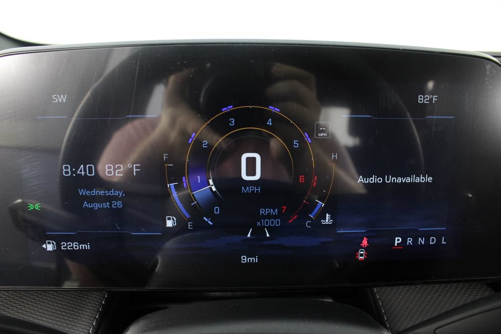 New 2027 Chevrolet Equinox LT w/ Convenience Package II FWD image 11