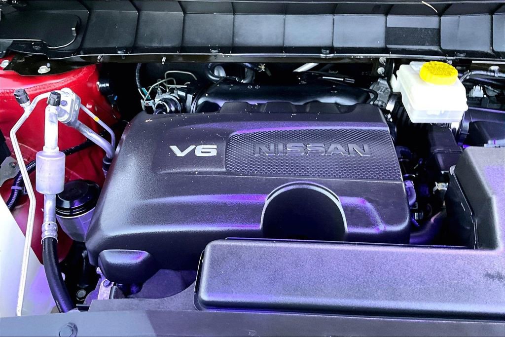 Used 2022 Nissan Pathfinder SL image 12