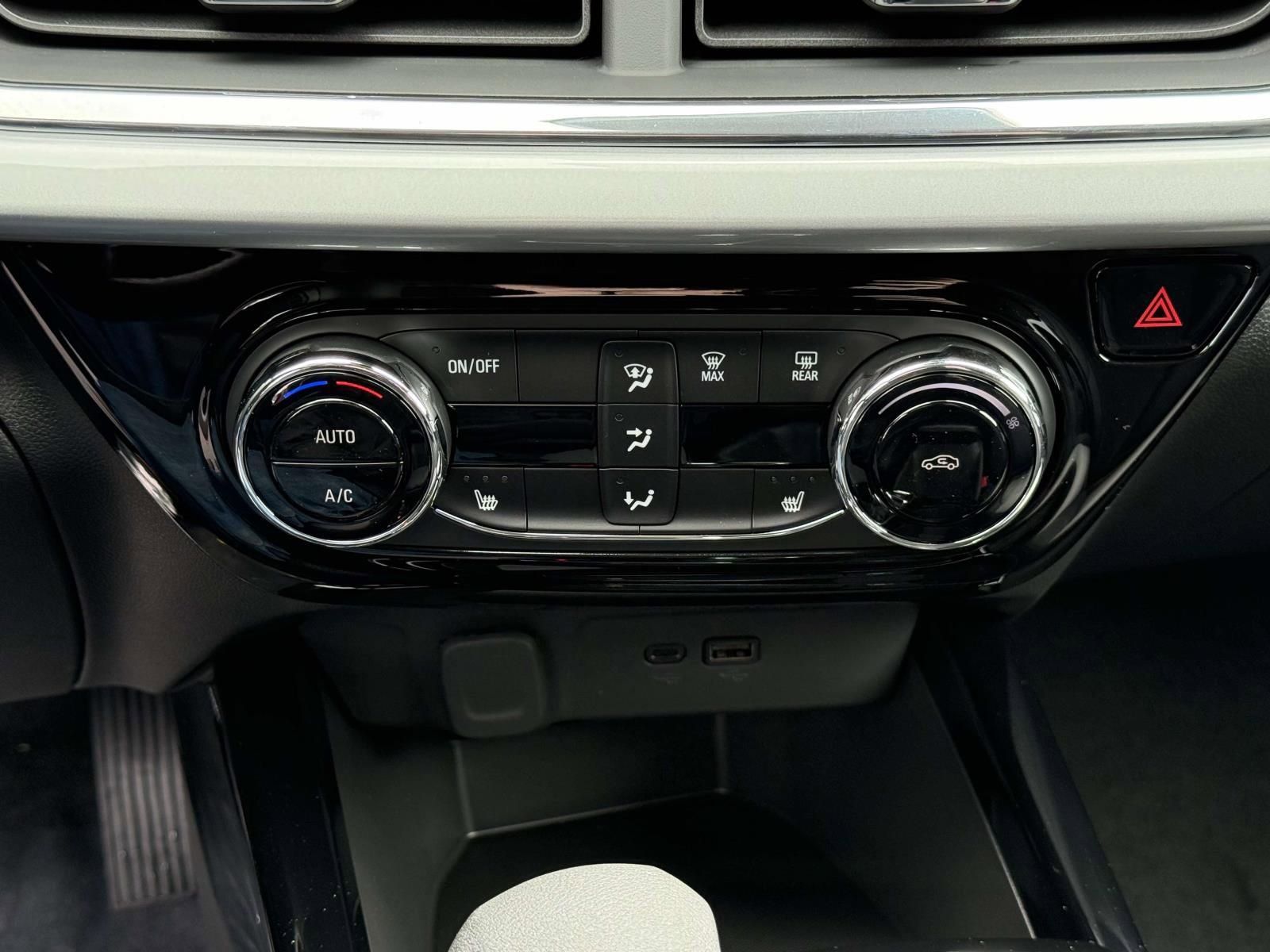 New 2026 Chevrolet Trax LT w/ Driver Confidence Package FWD image 11