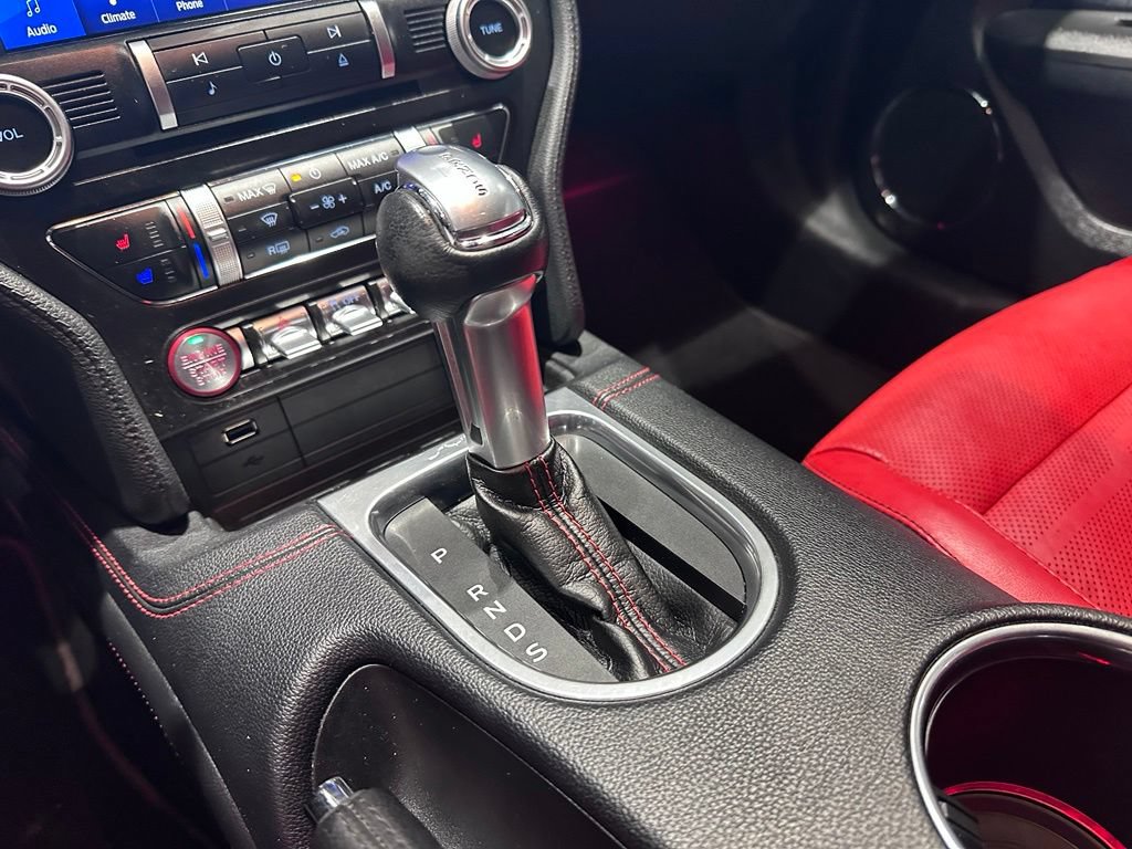 Used 2020 Ford Mustang Premium w/ Equipment Group 201A RWD image 18