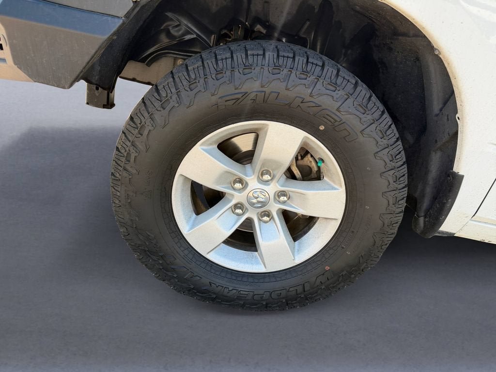 Used 2018 RAM 1500 Express AWD/4WD image 14