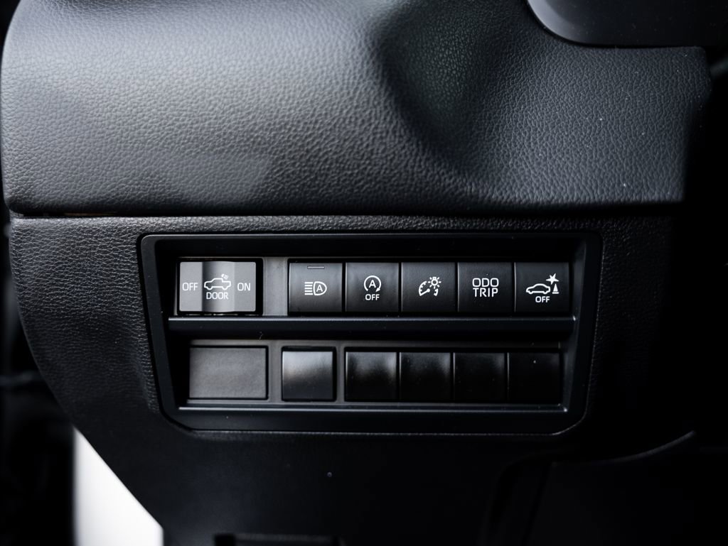 Used 2025 Toyota Tundra Limited w/ TRD Off-Road Package image 24