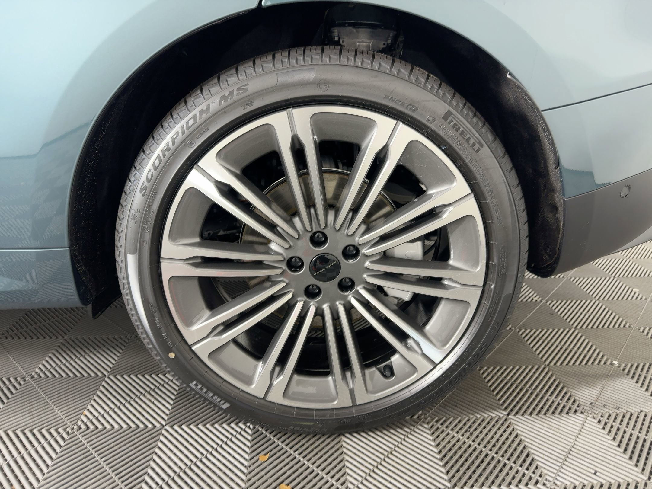 New 2026 Land Rover Range Rover Sport SE image 12