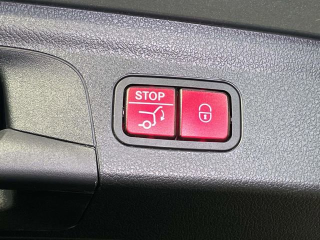 Used 2021 Mercedes-Benz GLE 350 4MATIC image 20