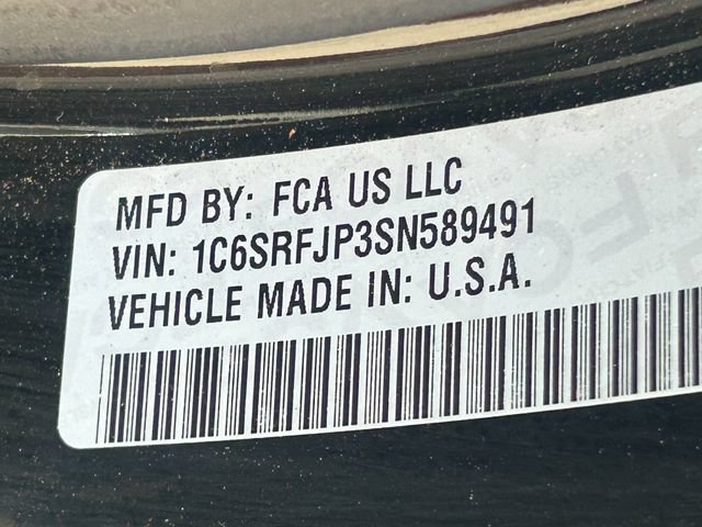 Used 2025 RAM 1500 Laramie AWD/4WD image 40