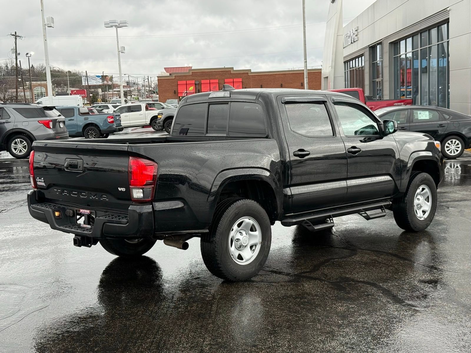 Used 2023 Toyota Tacoma SR AWD/4WD image 3