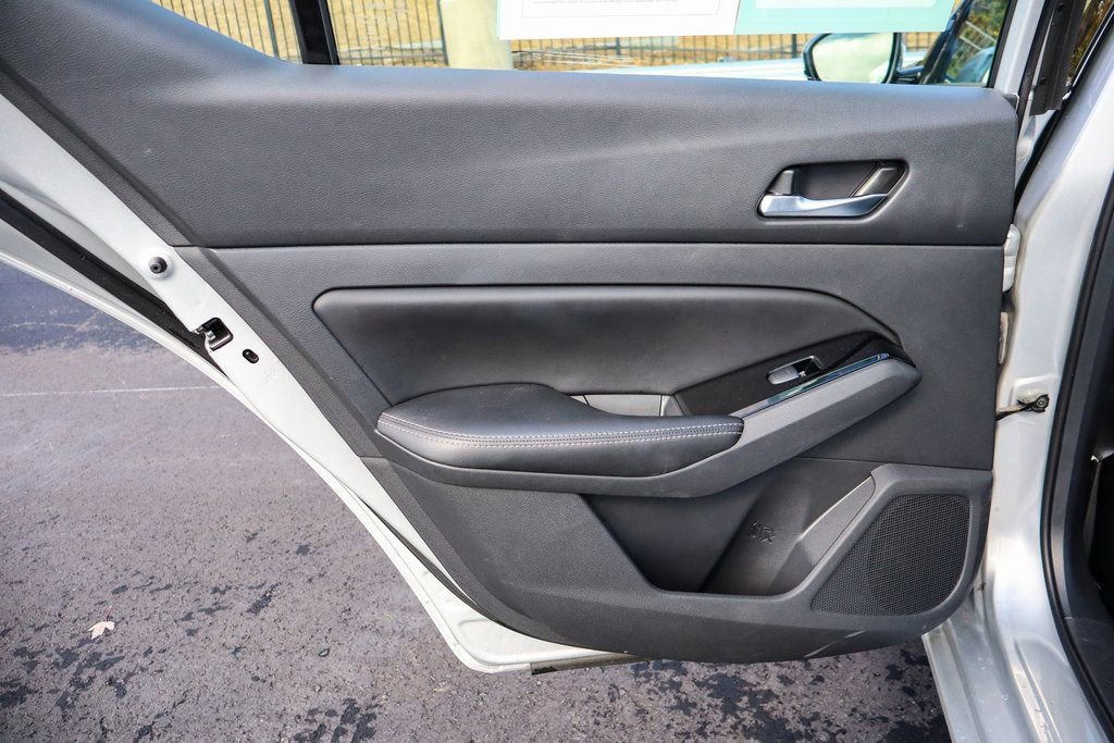 Used 2023 Nissan Altima 2.5 SL image 38