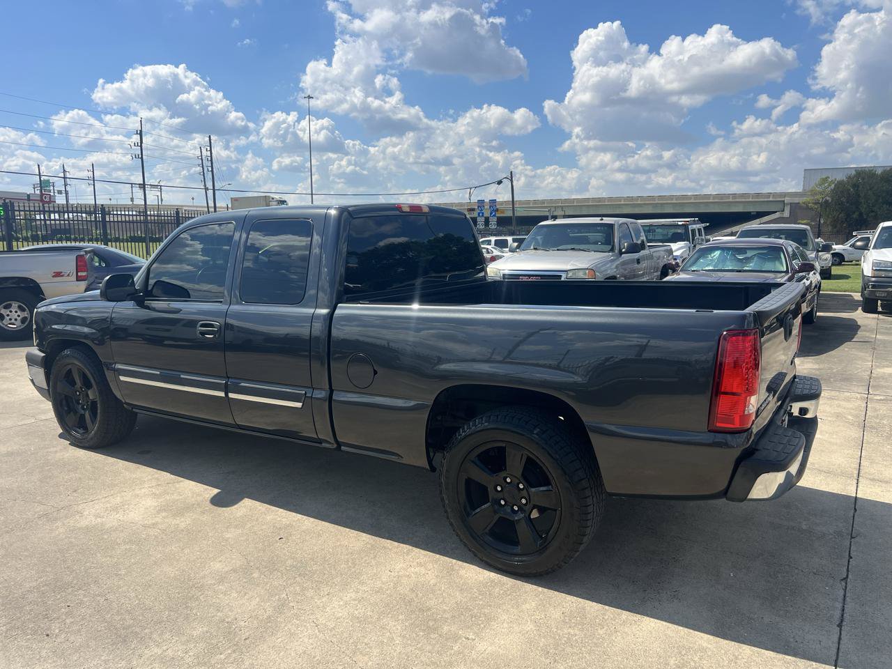 Used 2003 Chevrolet Silverado 1500 LS RWD image 23