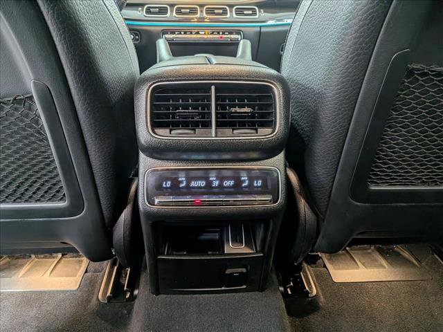 Used 2021 Mercedes-Benz GLS 450 4MATIC image 18