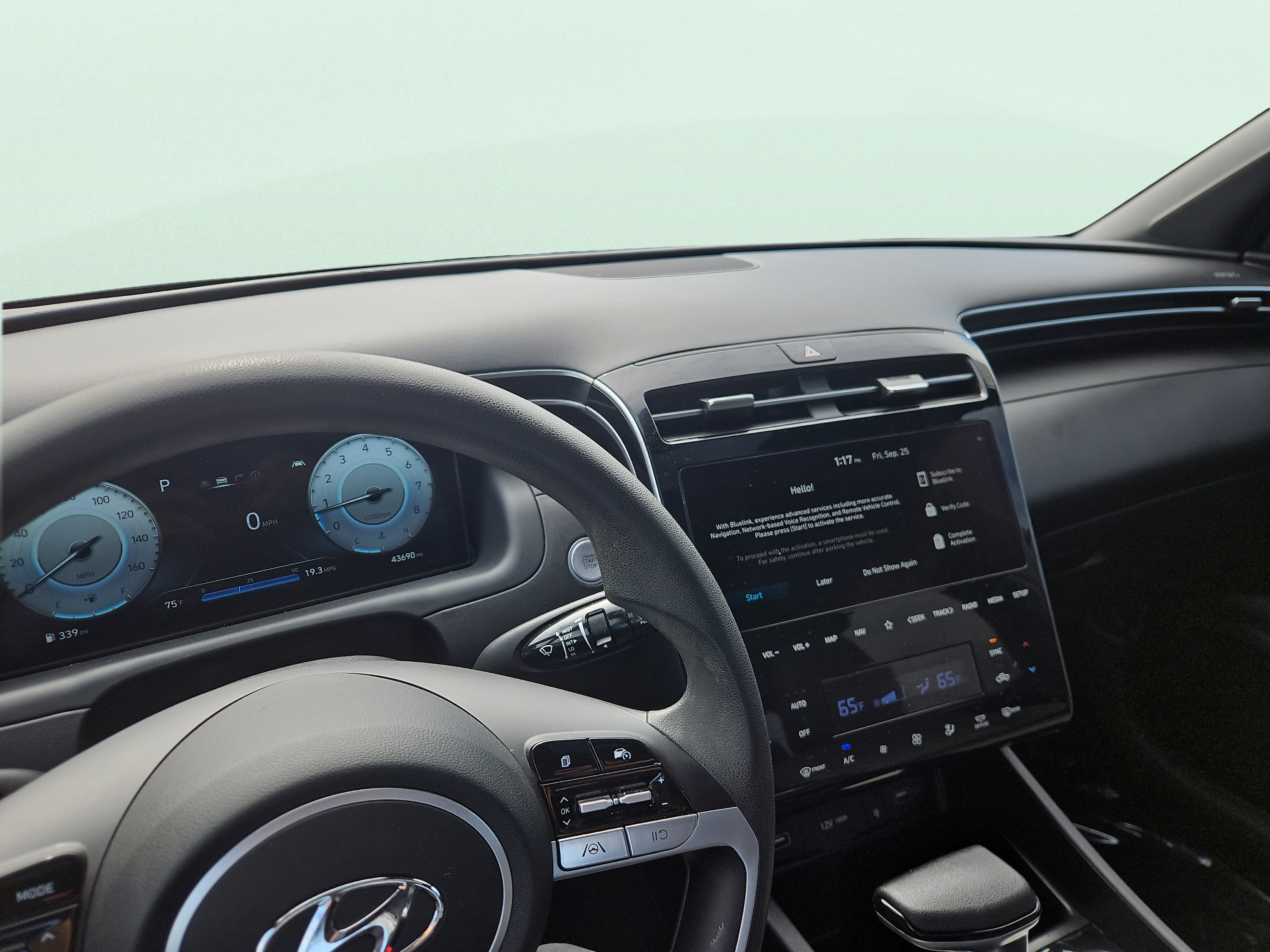 Certified 2024 Hyundai Santa Cruz SEL w/ Activity Package FWD image 9