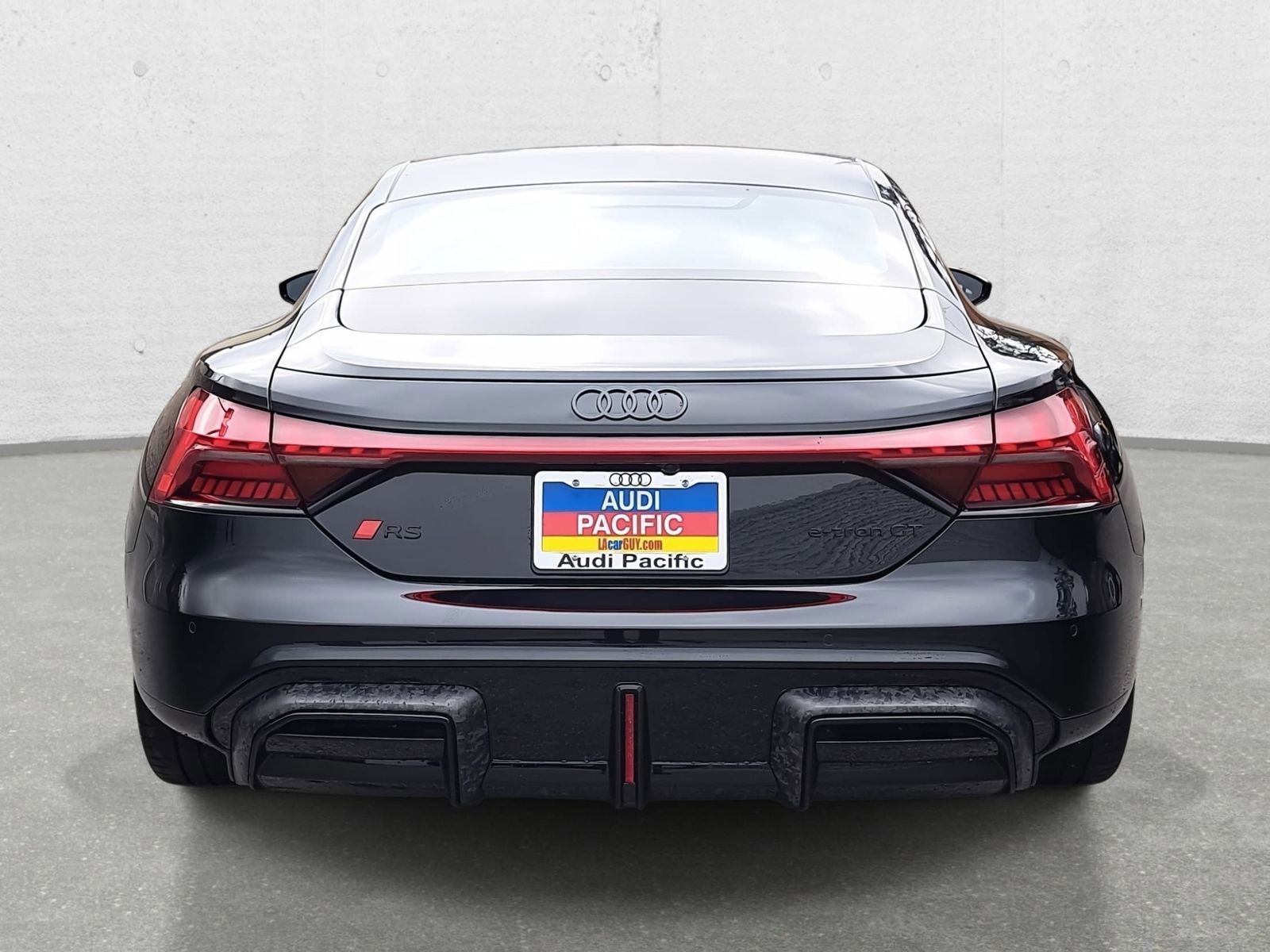 New 2026 Audi RS e-tron GT performance image 6