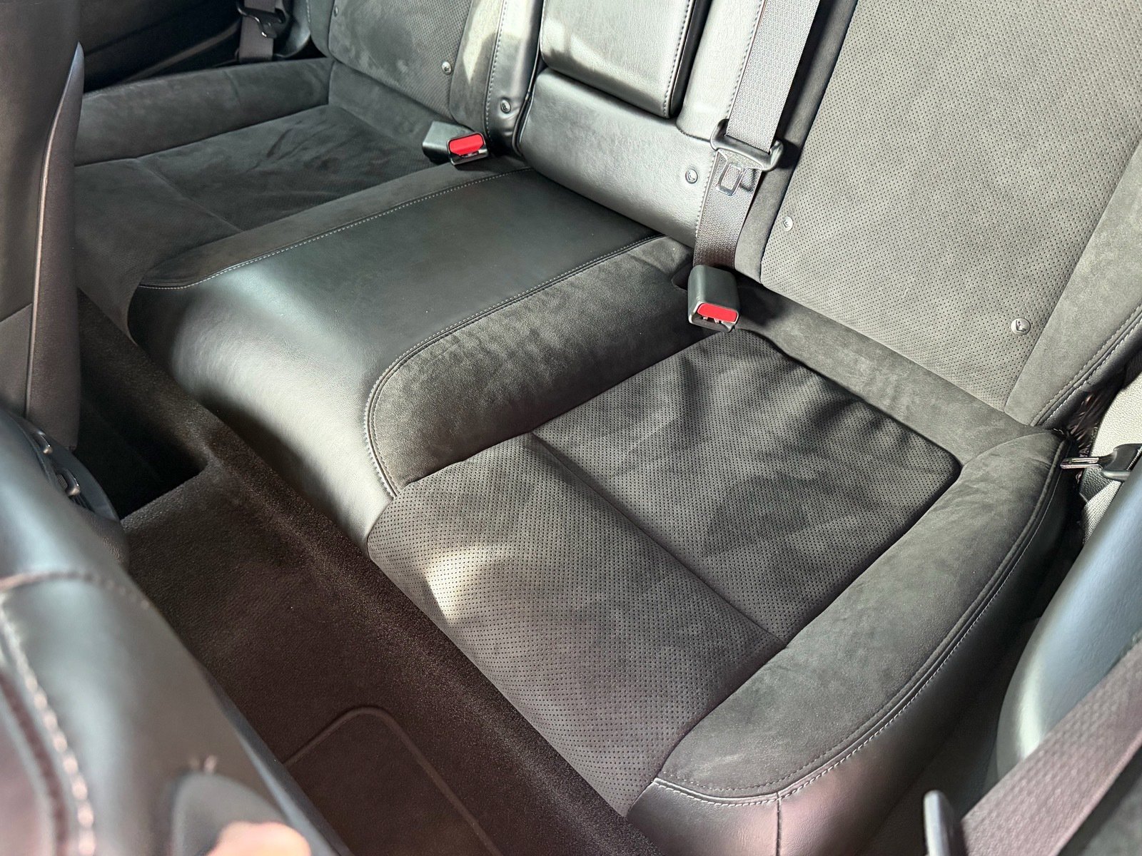 Used 2023 Dodge Challenger R/T w/ Plus Package image 15