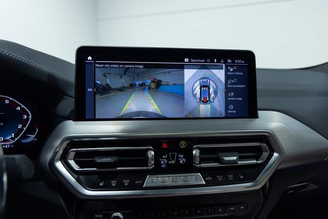 Certified 2023 BMW X4 M40i w/ Premium Package image 18