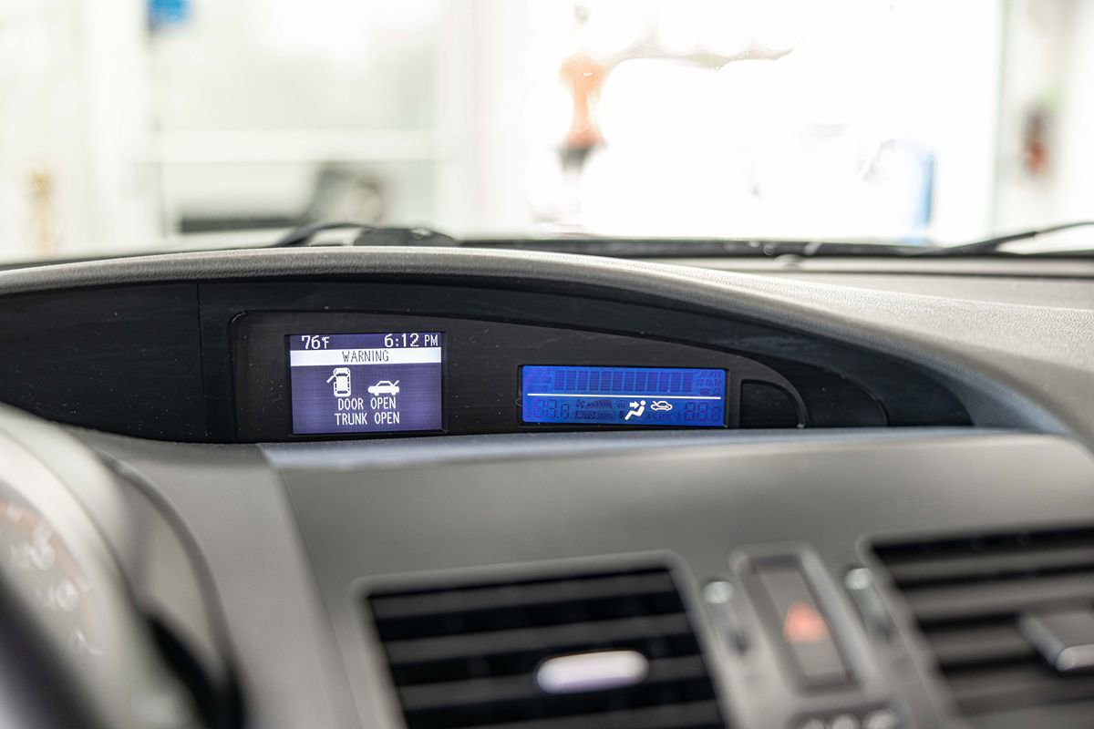 Used 2013 MAZDA MAZDA3 Touring FWD image 26