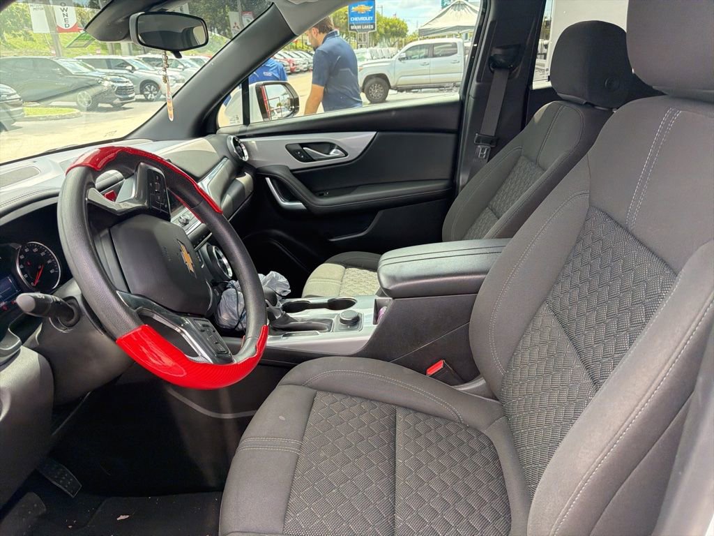 Used 2022 Chevrolet Blazer LT FWD image 11