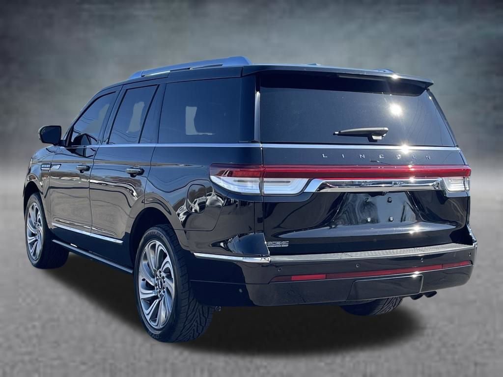 Used 2022 Lincoln Navigator Reserve image 26