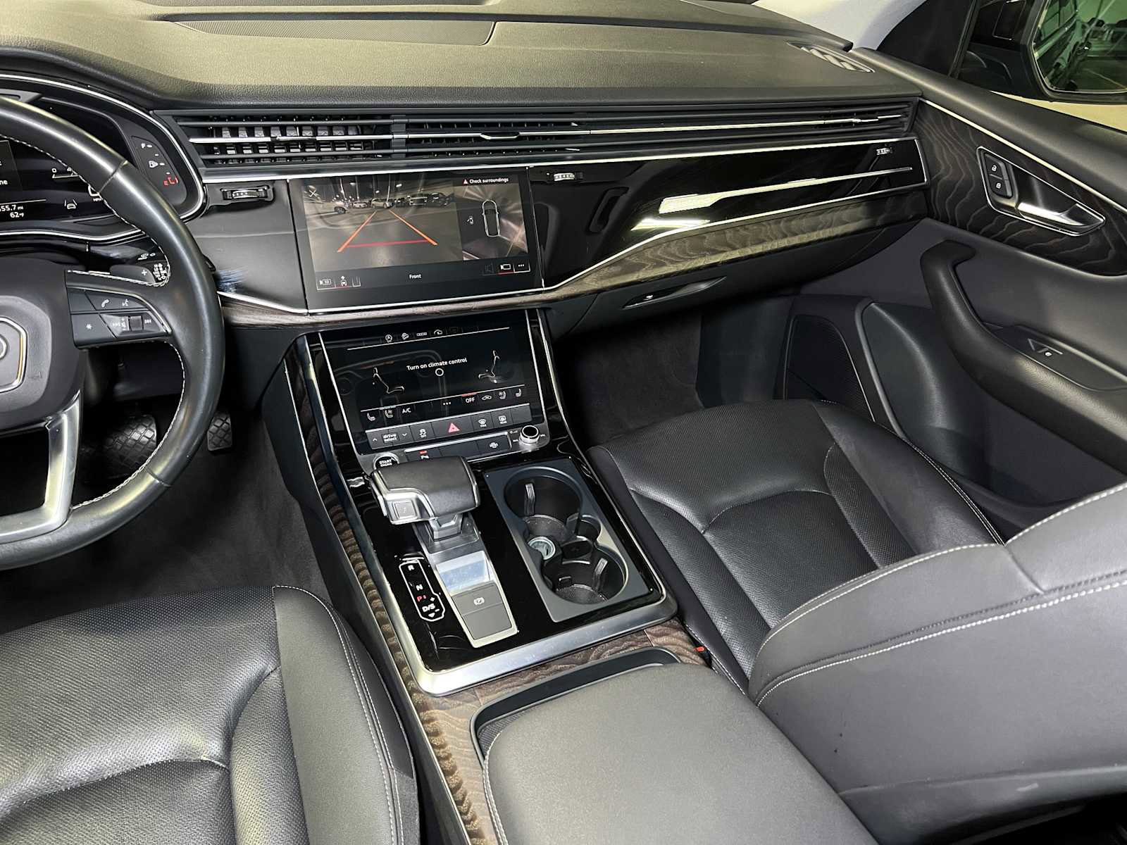 Used 2022 Audi Q8 Premium Plus w/ Premium Plus Package image 72