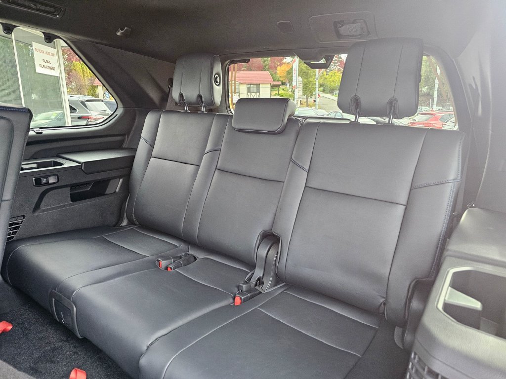 New 2026 Toyota Sequoia Platinum AWD/4WD image 17
