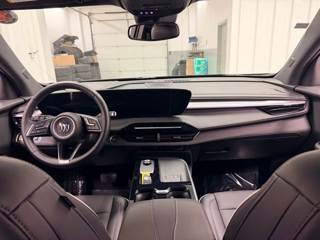 Certified 2025 Buick Enclave Preferred image 19