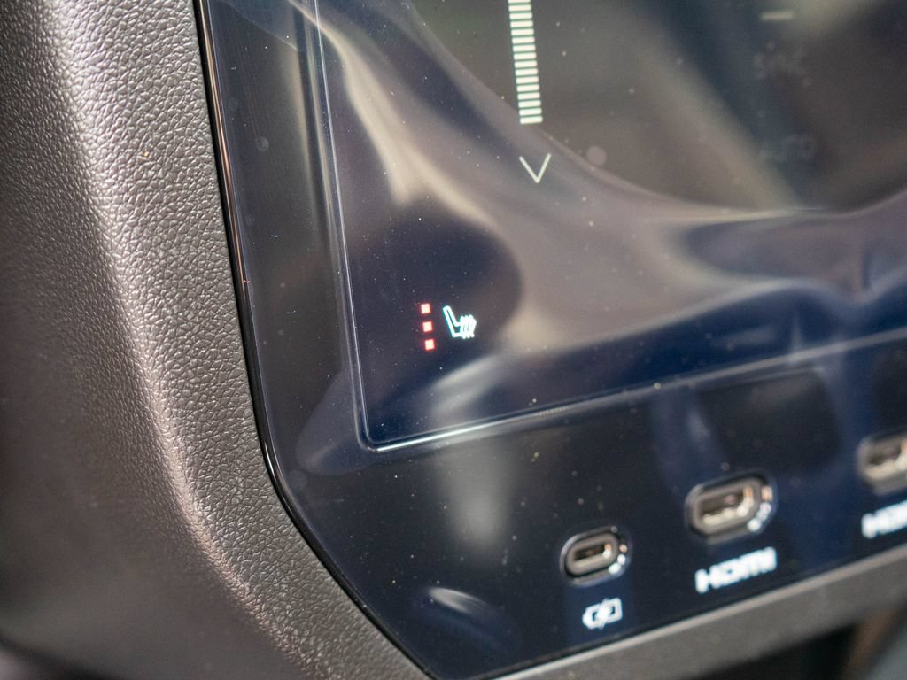 New 2026 GMC Yukon XL Denali Ultimate AWD/4WD image 17