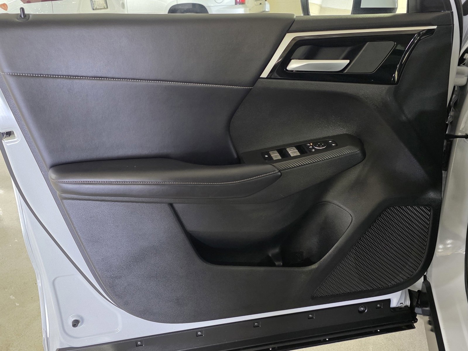 Used 2024 Mitsubishi Outlander Ralliart image 20