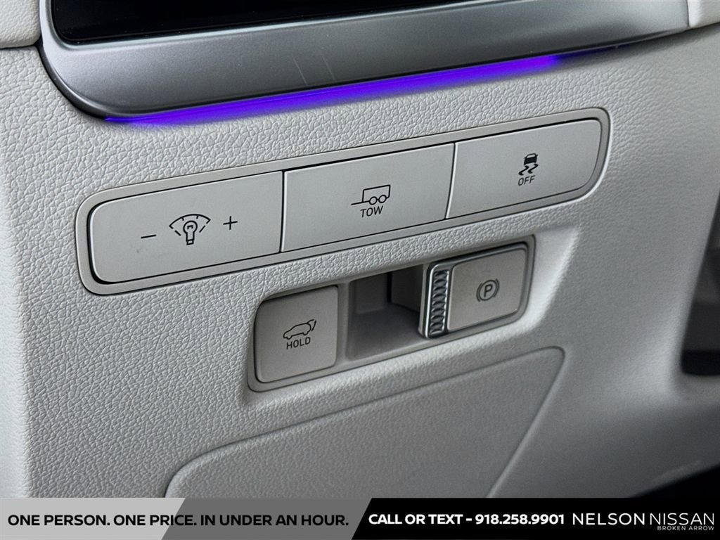 Used 2024 Hyundai Palisade Limited image 10