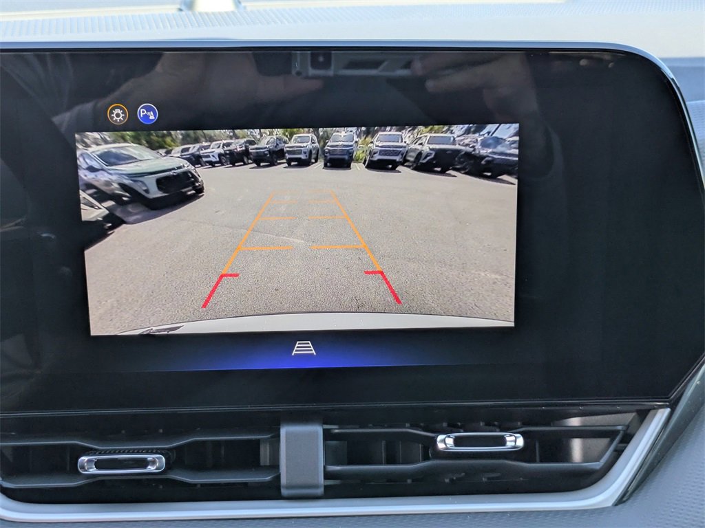 New 2026 Chevrolet Equinox LT w/ Convenience Package II image 21