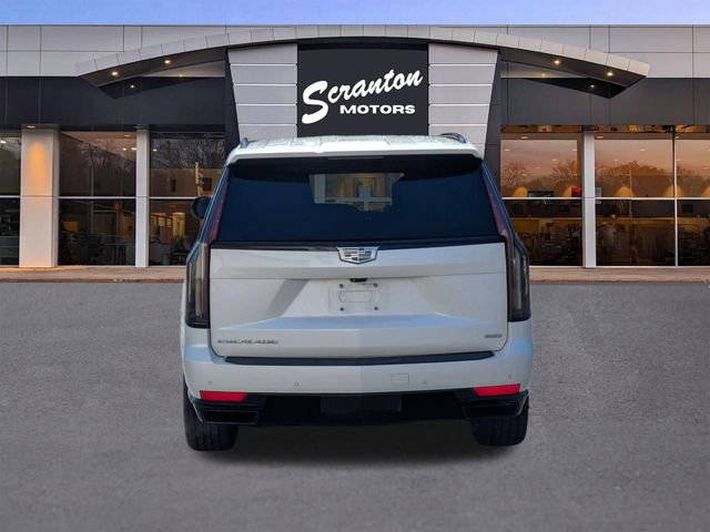 Used 2021 Cadillac Escalade Sport Platinum image 4