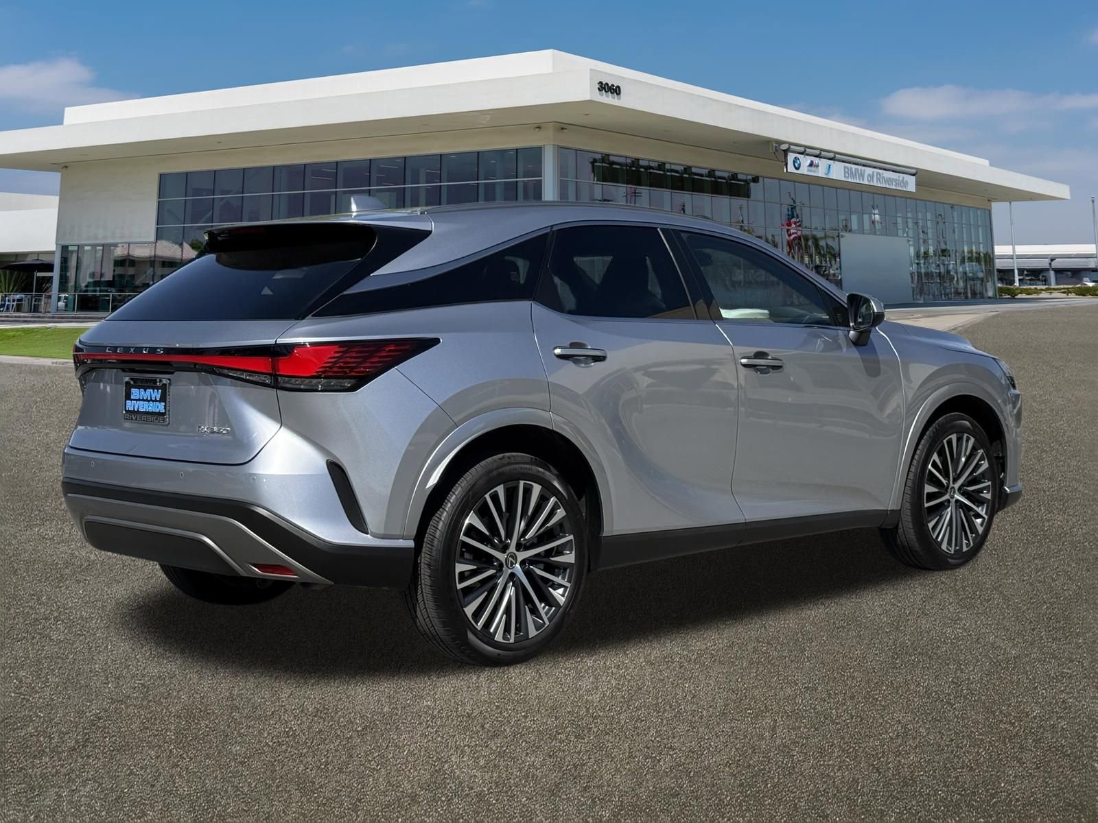 Used 2023 Lexus RX 350 Premium Plus w/ Cold Area Package image 10