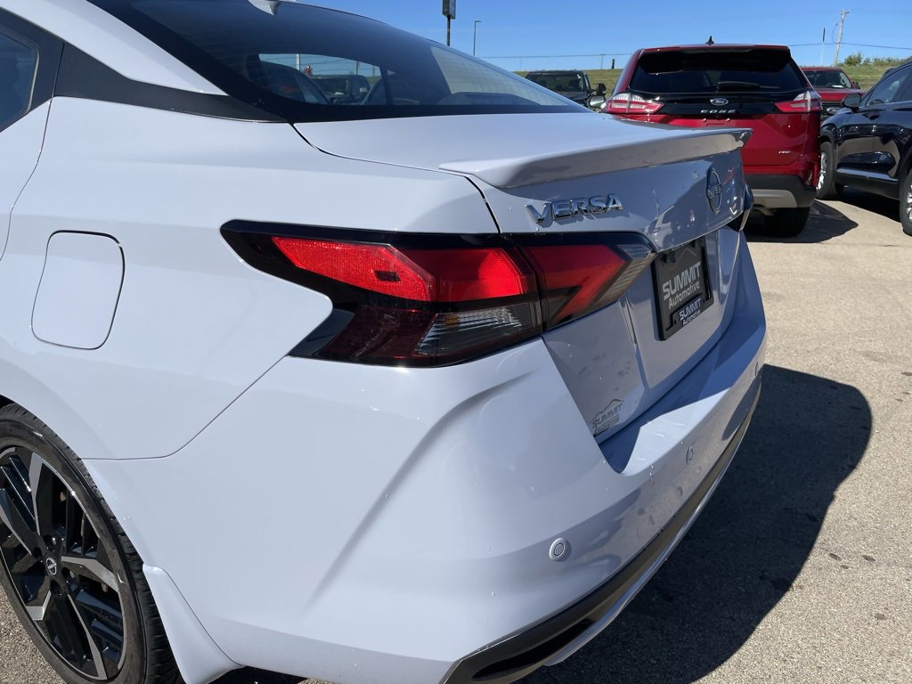 Used 2023 Nissan Versa SR w/ Electronics Package image 38