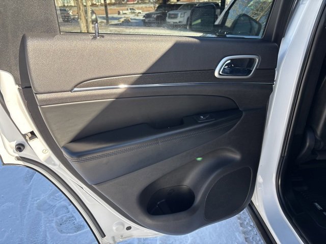 Used 2018 Jeep Grand Cherokee Limited image 26