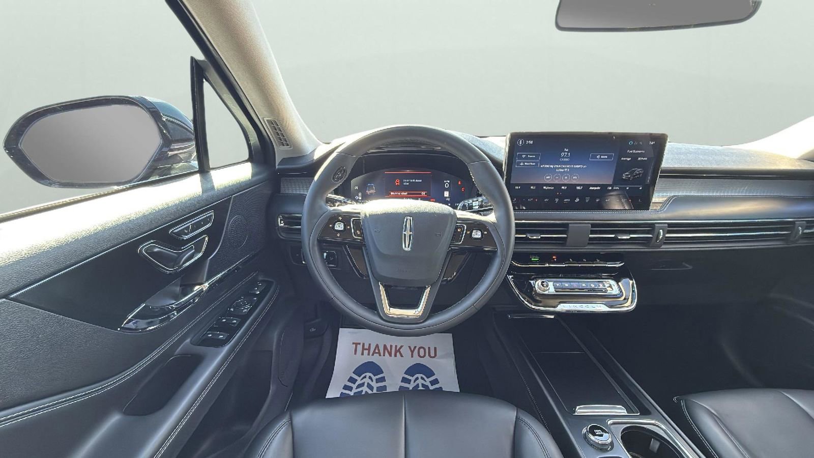 Certified 2024 Lincoln Corsair FWD image 13