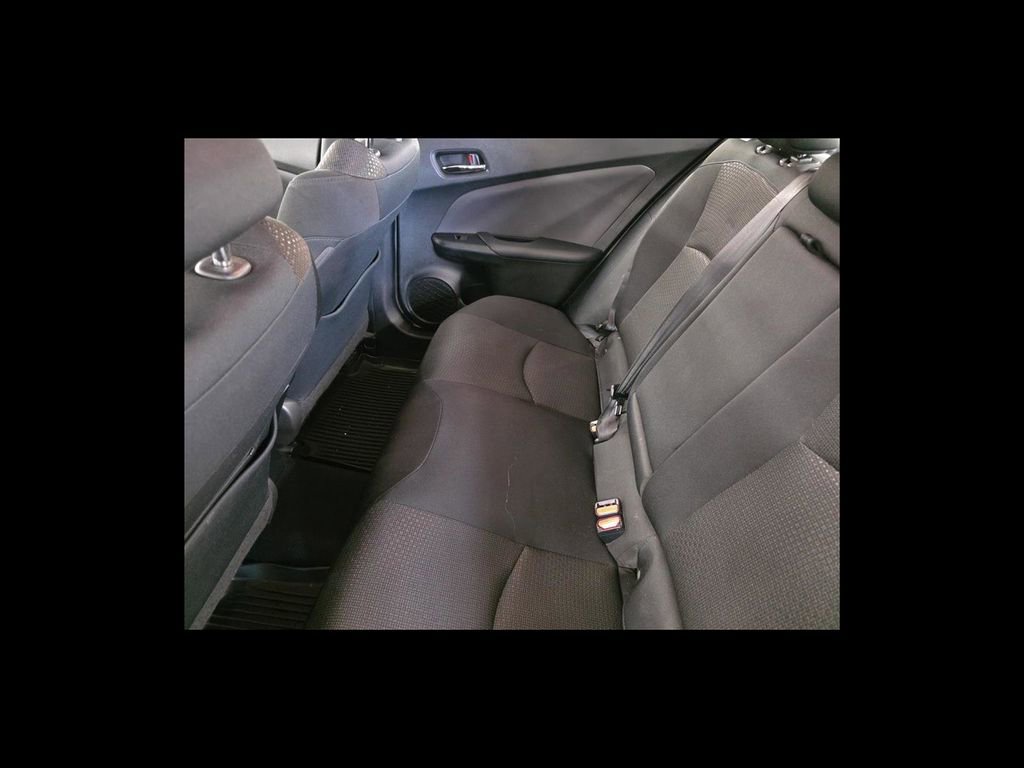 Used 2021 Toyota Prius LE FWD image 17