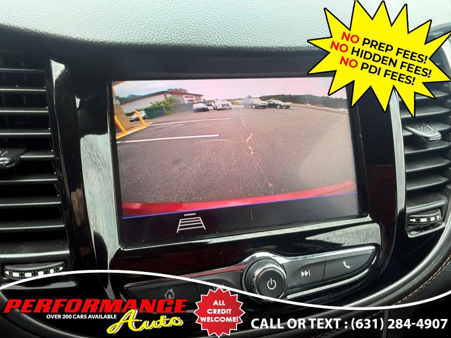 Used 2021 Chevrolet Trax LT w/ Driver Confidence Package AWD/4WD image 13